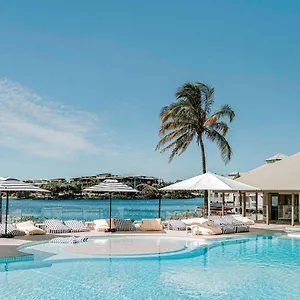 Novotel Sunshine Coast Отель